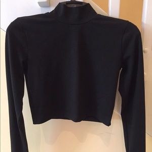 **SOLD**Abercrombie & Fitch Long Sleeve Crop Top